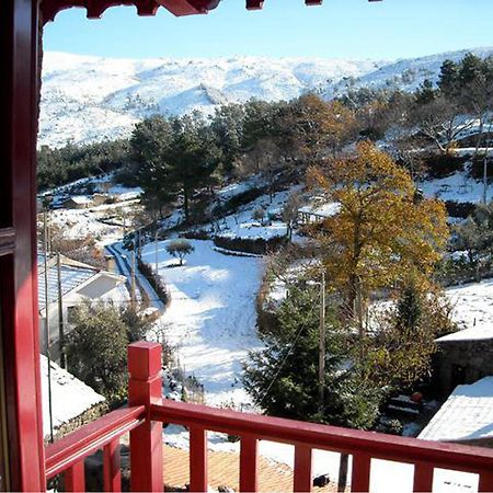 Casas Da Ribeira Guest House Сейя Екстериор снимка